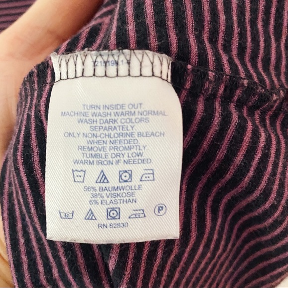 Lands End Turtleneck - Picture 4 of 7